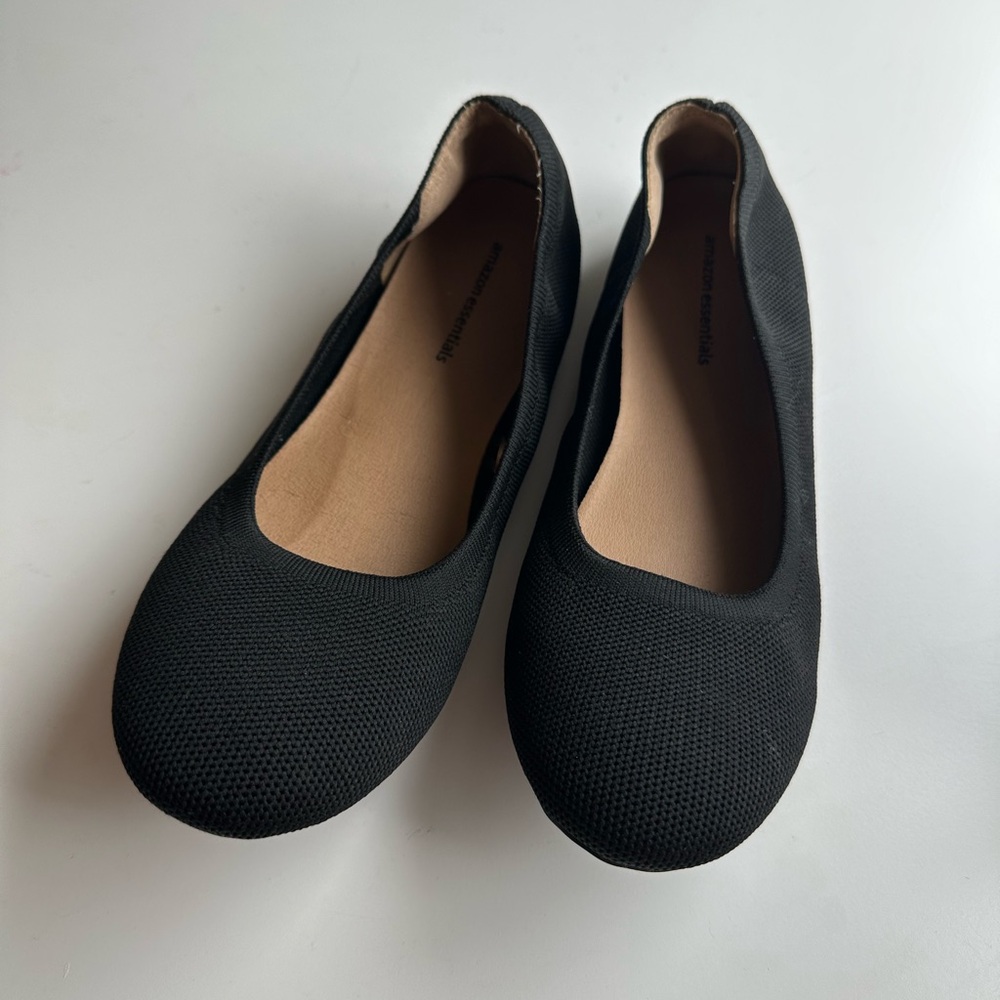 Amazon basic women’s ballet flats